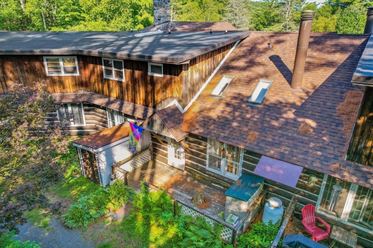 Cozy Condo By Tripp Lake Warrensburg المظهر الخارجي الصورة