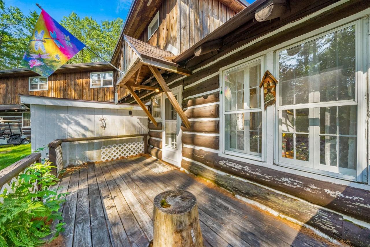 Cozy Condo By Tripp Lake Warrensburg المظهر الخارجي الصورة